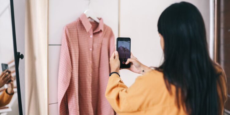 Geen belastingaangifte meer voor bijverdiensten op Vinted of TikTok.