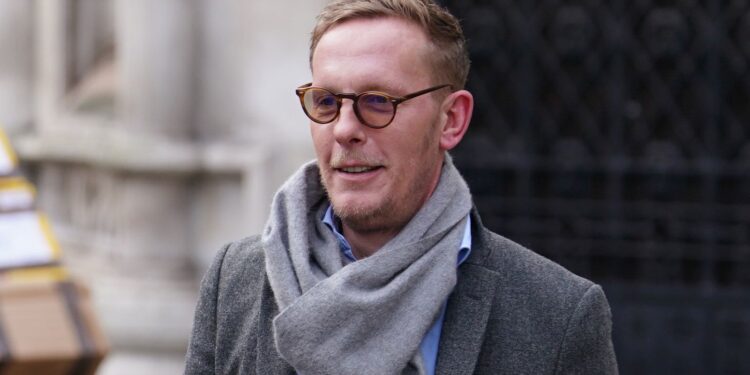 Laurence Fox beschuldigd van zedendelict.