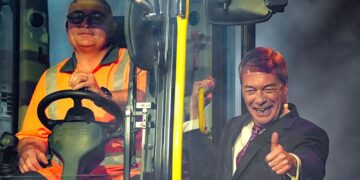 Reform UK faalt met beloofde ‘grootste bijeenkomst in moderne politieke geschiedenis’