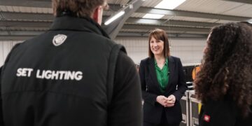 Waarom de economie nog niet luistert naar de oproep van de kanselier