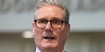 Sir Keir Starmer: Minister voor mannen geen oplossing voor problemen met jongens