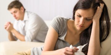 De impact van emoji’s op relaties: oorzaken van scheiding in de moderne wereld