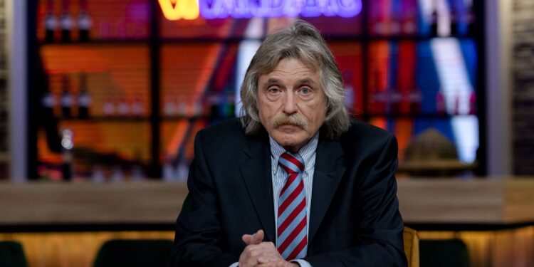 Johan Derksen opgelucht na goed nieuws over vrouw: ‘Even in paniek’