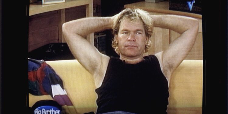 Knuffel-Ruud: “Meisjes van 16, 17 in disco, ik was 44, dat was gek.”