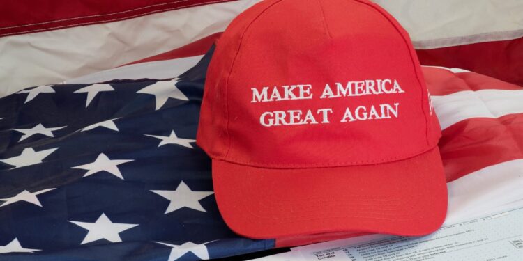 De peilingen van Trump: een overzicht van vier berichten