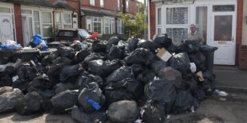 Oplossing Birmingham vuilnisstaking nabij door bemiddeling