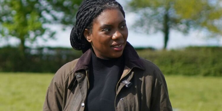 ‘Geen man bij borstonderzoek’