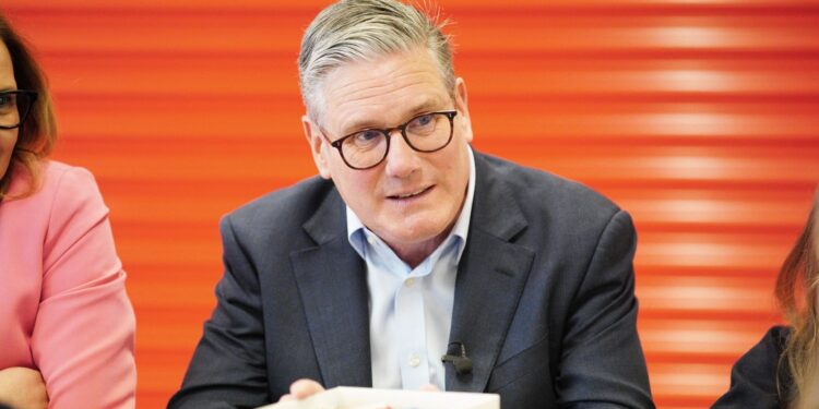 Sir Keir Starmer: “Supreme Court bevestigt definitie van ‘vrouw’ als volwassen vrouw”