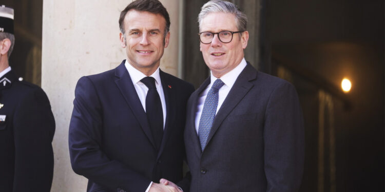 Trump bezoekt Groot-Brittannië op uitnodiging van Charles en Macron