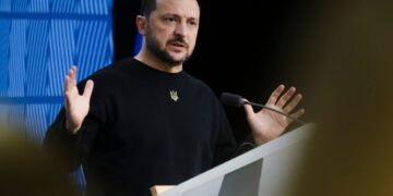 Zelenski terug in Kiev na Russische aanval: Oekraïne in crisis