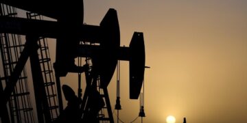 Onderzoek EU: Russische olieprijs en banken onder de loep