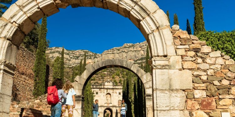 Waarom de Costa Dorada perfect is voor het hele gezin