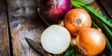 Tranenvrij uien snijden: de nieuwe methode onthuld door onderzoekers