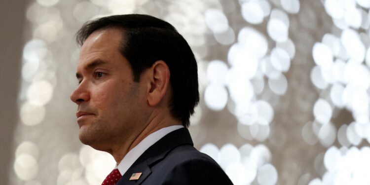 Rubio werkt samen met Pakistaanse en Indiase leiders om spanningen te verminderen