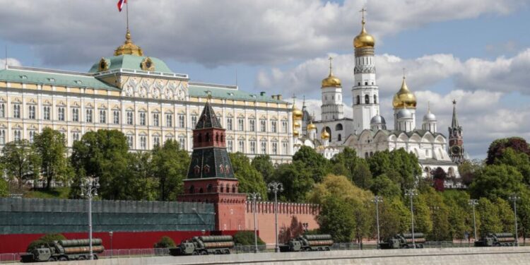 Moskou beschuldigt Kiev van luchtaanvallen om onderhandelingen te blokkeren