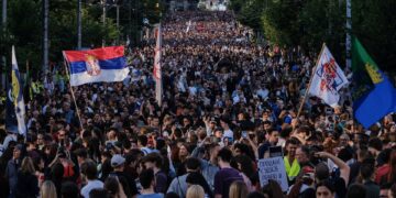 Studenten eisen vroege verkiezingen in Servië