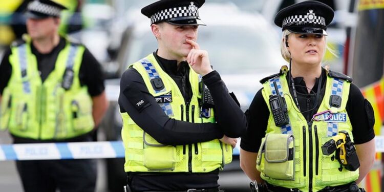 Arrestatie van 14 kinderen voor dood minderjarige in Groot-Brittannië