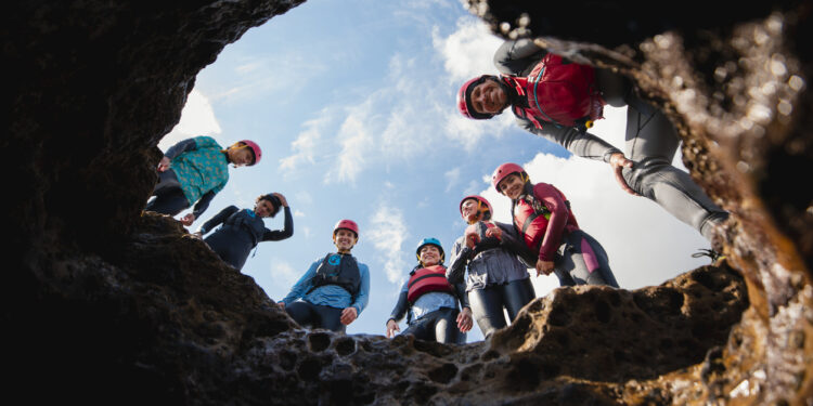 Gezondheidsavontuur van Cave Family: de onzichtbare schimmelinfectie