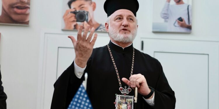 Aartsbisschop Elpidoforos juicht verkiezing eerste Amerikaanse paus toe