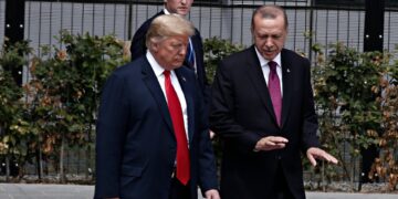 Erdogan bespreekt Syrië met Trump, Saoedi-Arabië en Syrische leiders in teleconferentie