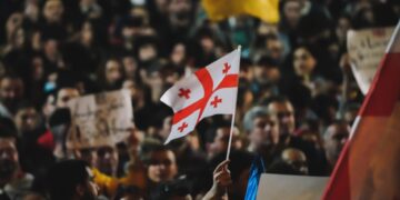 Terugkeer van democratie: Europa’s kritiek op Berlijn, Parijs en Warschau