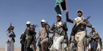 Houthi dreigt met aanval op Ben Gurion Airport na Israëlische aanvallen in Jemen