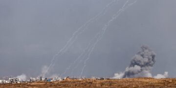 IDF treft terroristische doelen in Gaza met luchtaanvallen