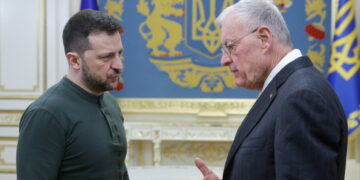 Wapenstilstand na gesprekken, niet andersom