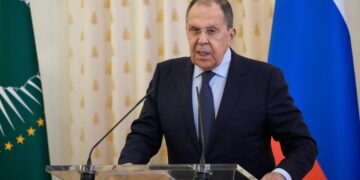 Europa hindert Trump bij vredesinspanningen, aldus Lavrov