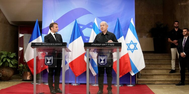 Netanyahu’s brand na anti-semitismeverklaringen: een ongekende escalatie