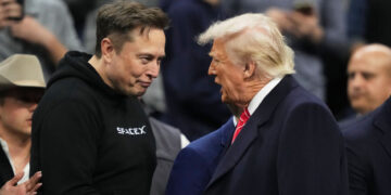 Donald Trump teleurstelt met wetsvoorstel over uitgaven, ondermijnt Doge’s missie