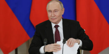 Poetin nodigt Arabische leiders uit voor Russische top in oktober