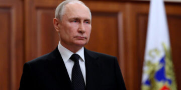 Rusland tart Macron en Merkel met onverschrokkenheid tegen sancties