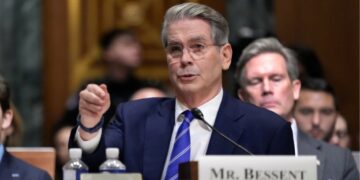 Trump’s belastingverlagingen stimuleren investeringen in Amerika, zegt minister van Financiën