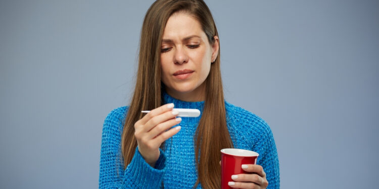 Genezing en ontsteking bij COVID-19 patiënten: arts slaat alarm