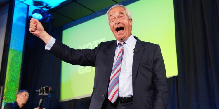 Hervormingsgolf drijft Labour en Tories naar dieptepunt in nationale stemming.