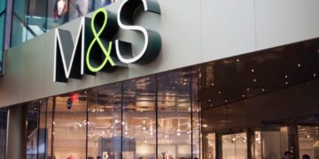 M&S stopt werving vanwege cyberaanval.