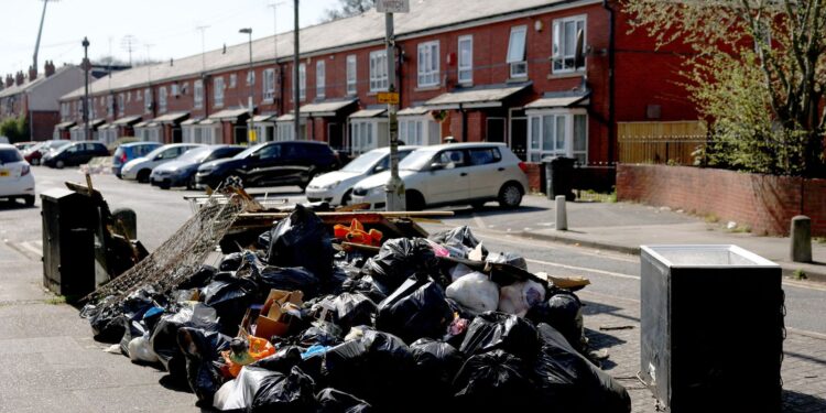 Onderhandelingen over einde staking ‘saboteren’, zegt vakbond.