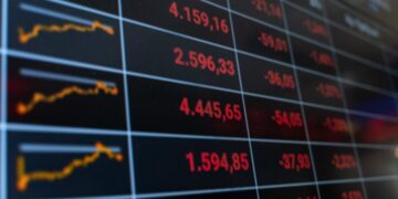 Neerwaartse trend na bedreigingen EU: Trump Trust daalt met 1,42%