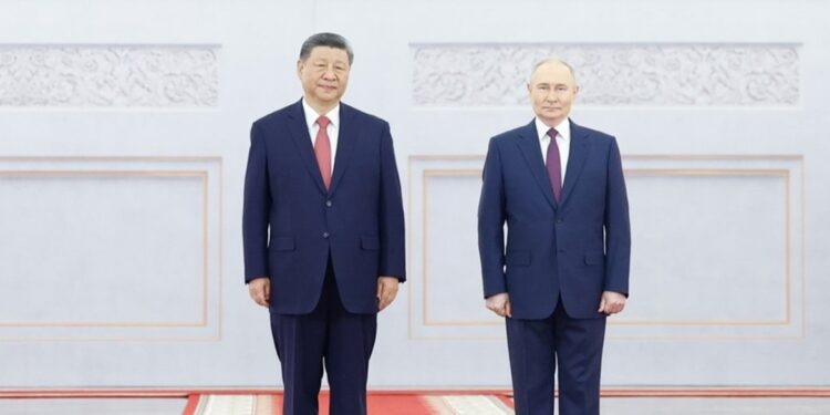 Rusland en China kondigen vergadering met Poetin en SI aan