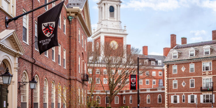 Amerikaanse verbod op buitenlandse studenten en ‘soft power’ ondermijning