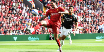 Spannend gelijkspel tussen Liverpool en Arsenal in Anfield – Bekijk de doelpunten