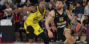 Spannende Euroleague-finale: Mονακό tegen Fenerbahçe 13-6 (Q1)