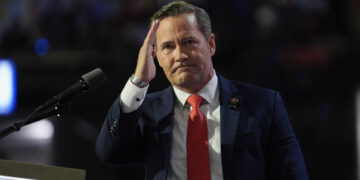 Duistere geschiedenis Trump met nationale veiligheidsadviseurs en exit Mike Waltz