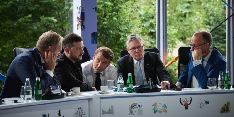 Oekraïne gereed voor vredesactie na gesprek met Trump