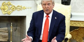 Trump waarschuwt Israël: geen bommen gooien.