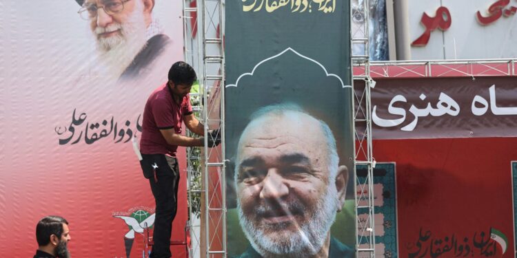 Iran dreigt Britse en Franse bases in het Midden-Oosten aan te vallen.