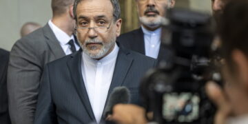 Onderhandelen met de VS terwijl we worden gebombardeerd – oplossing zoals 2015