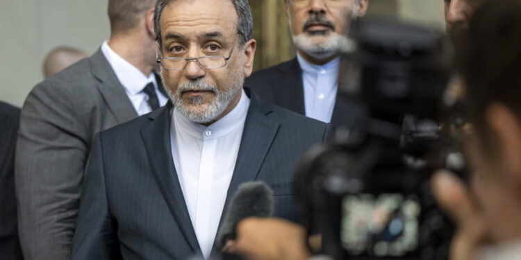 Onderhandelen met de VS terwijl we worden gebombardeerd – oplossing zoals 2015