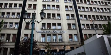 Opekepe krijgt 415m euro boete voor administratieve fouten, niet fraude